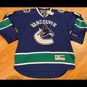 Reebok Blue and Green Vancouver Jersey